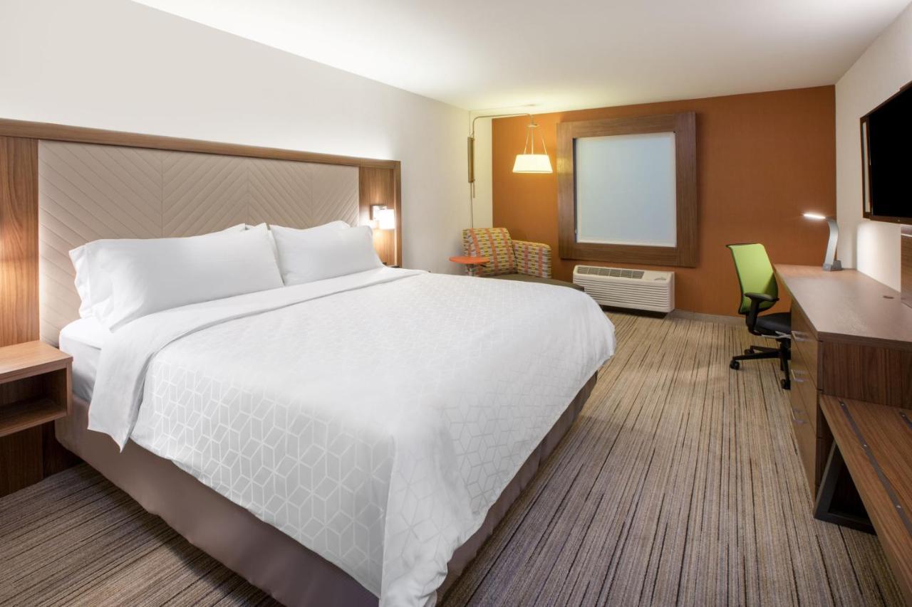 Holiday Inn Express & Suites Dyersburg By Ihg מראה חיצוני תמונה