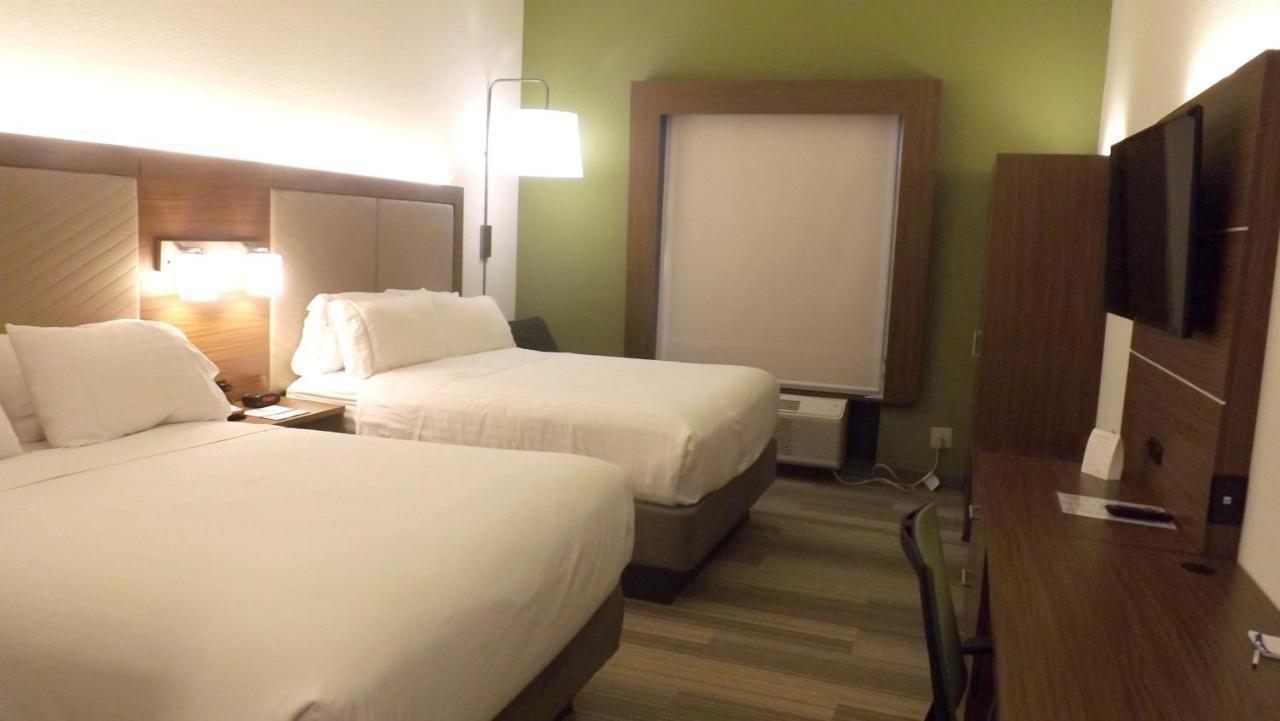 Holiday Inn Express & Suites Dyersburg By Ihg מראה חיצוני תמונה