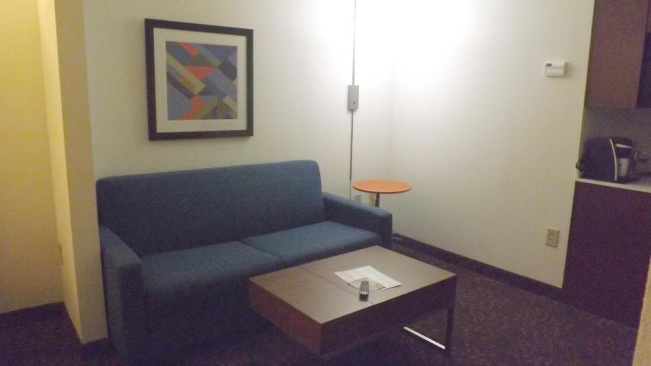 Holiday Inn Express & Suites Dyersburg By Ihg מראה חיצוני תמונה